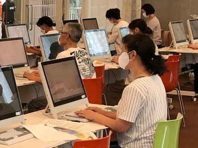皆さん良い姿勢です